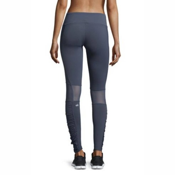 ALO Yoga Runway Ruched Paneled Performance Legging Pant in Ombré Blue - Picture 4 of 7